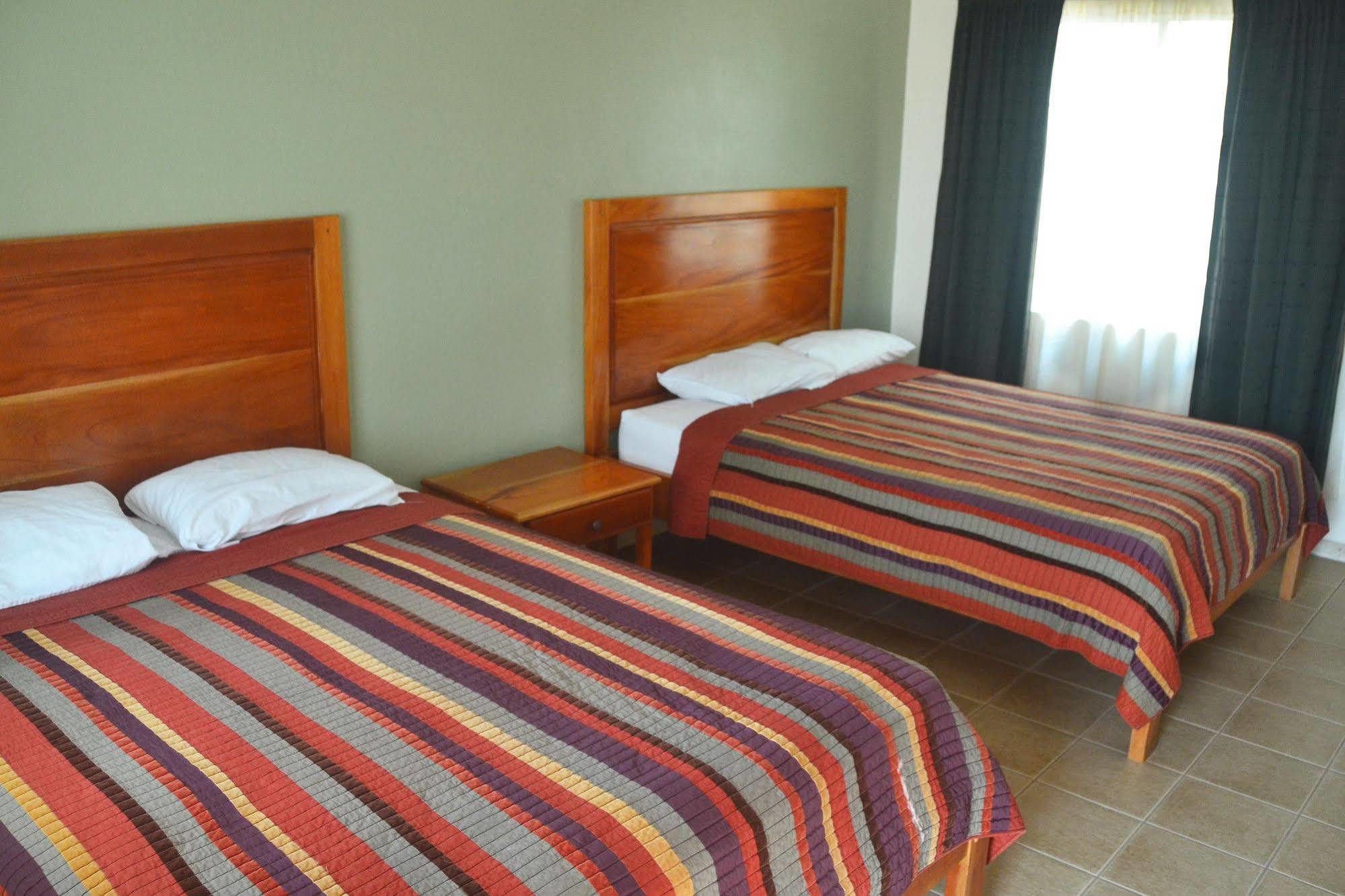 Hotel La Villa Quesada  Dış mekan fotoğraf
